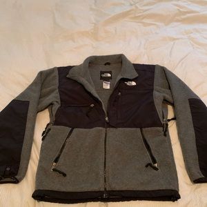 Men’s North Face Denali Jacket size: S